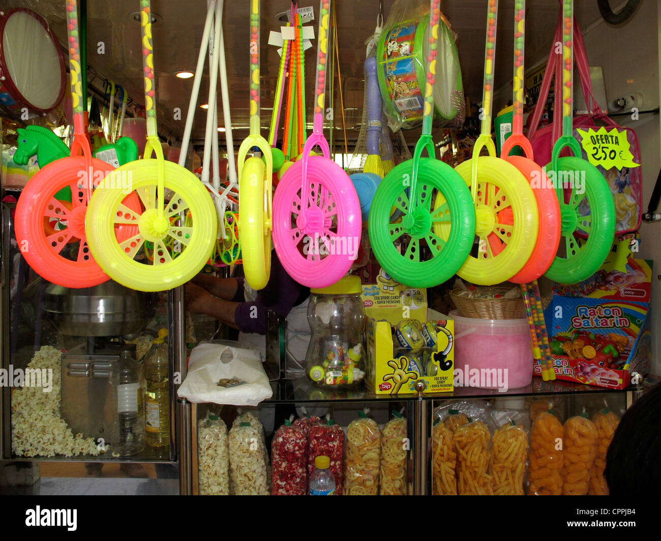 Spanien Andalusien Sevilla April Fair Snack Anbieter, Süßigkeit, Verkauf Stockfoto