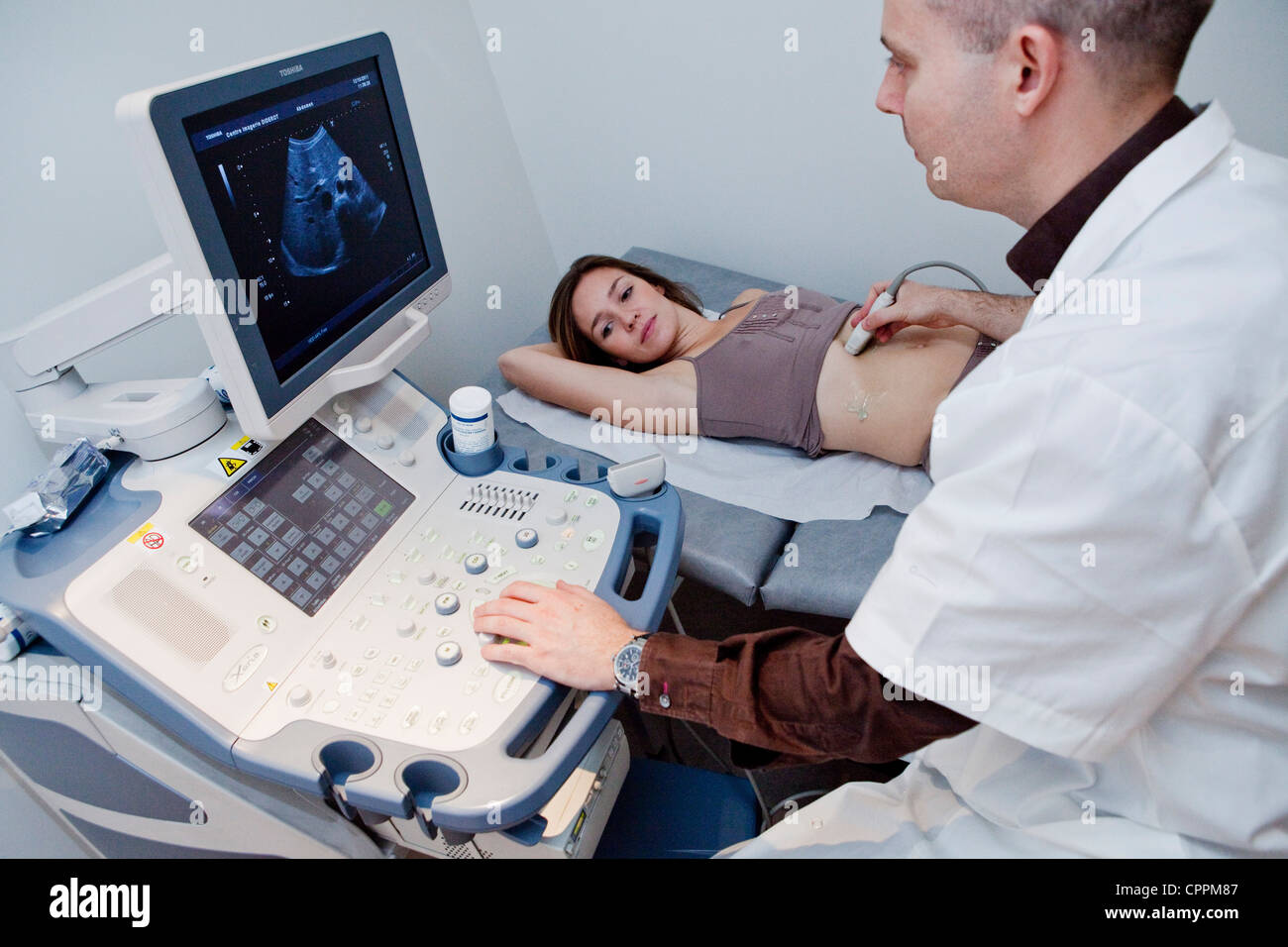 Welcher Arzt Macht Ultraschall Bauch www.alamy.de