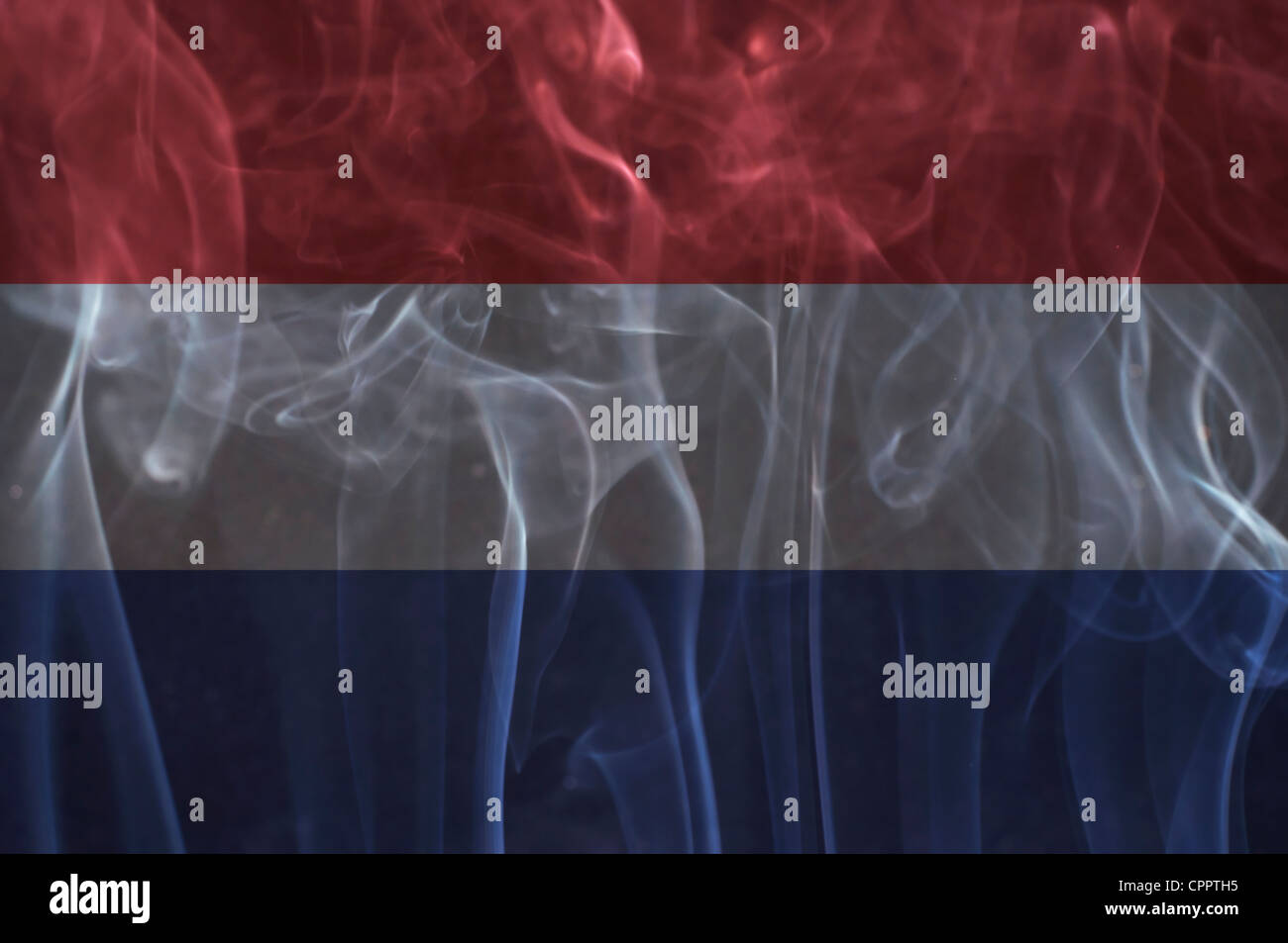 Niederlande Flagge Overlay auf Rauch Technik. Stockfoto