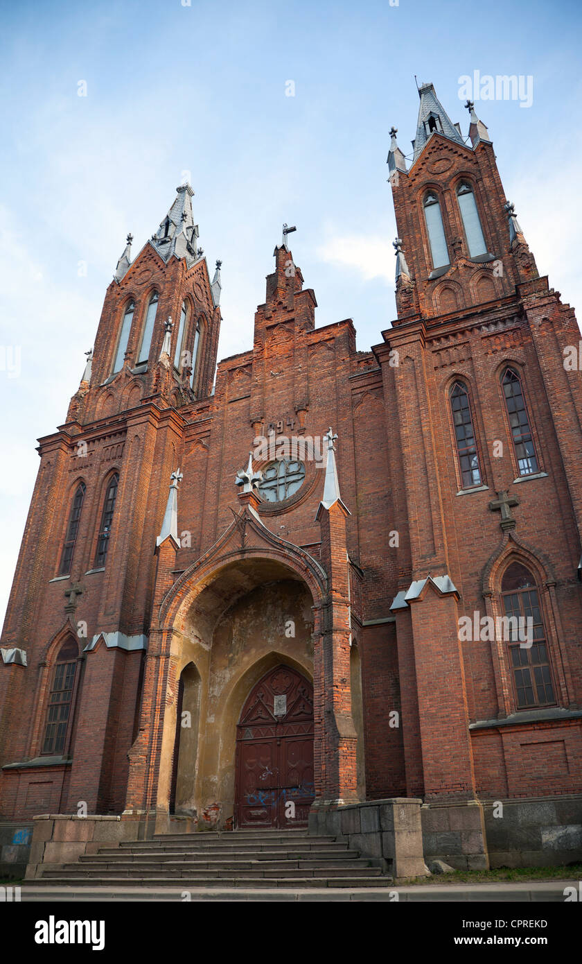 Alte verlassene katholische Kirche in Smolensk, Russland Stockfoto