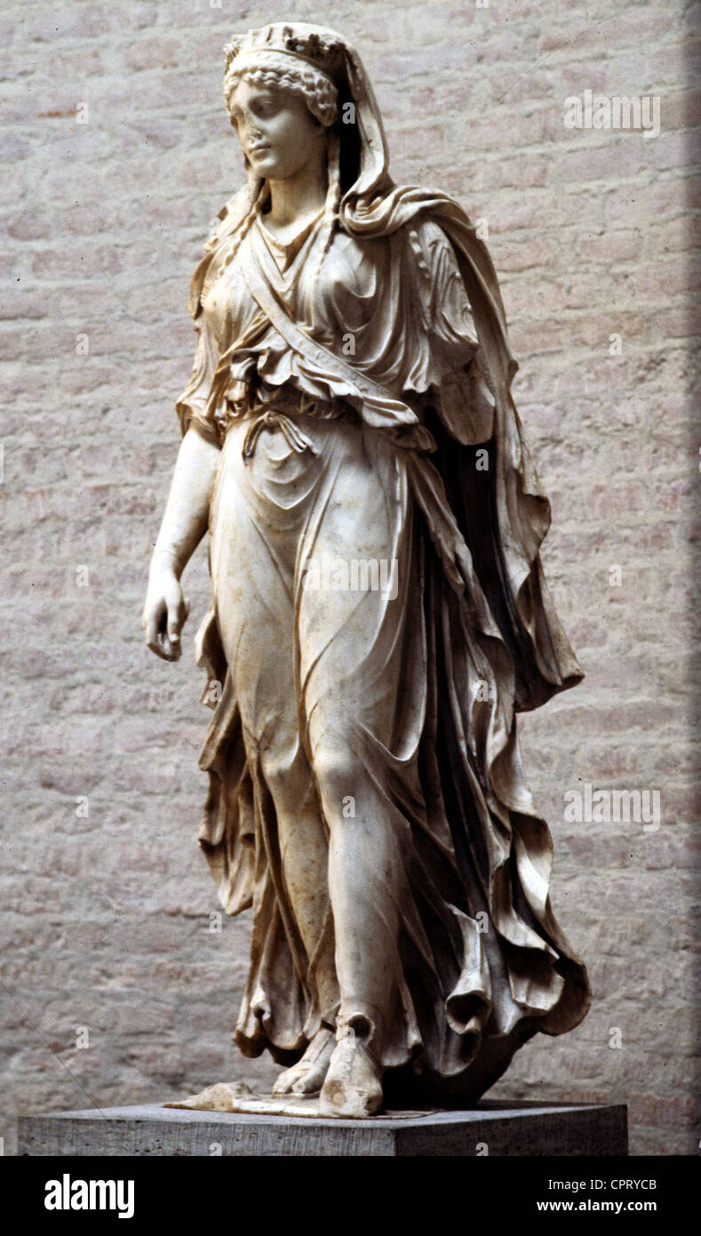 Artemis (lat.: Diana), griechische/römische Jagdgottheit, Statue aus dem 1. Jahrhundert n. Chr., Glyptothek, München, volle Länge, Stockfoto