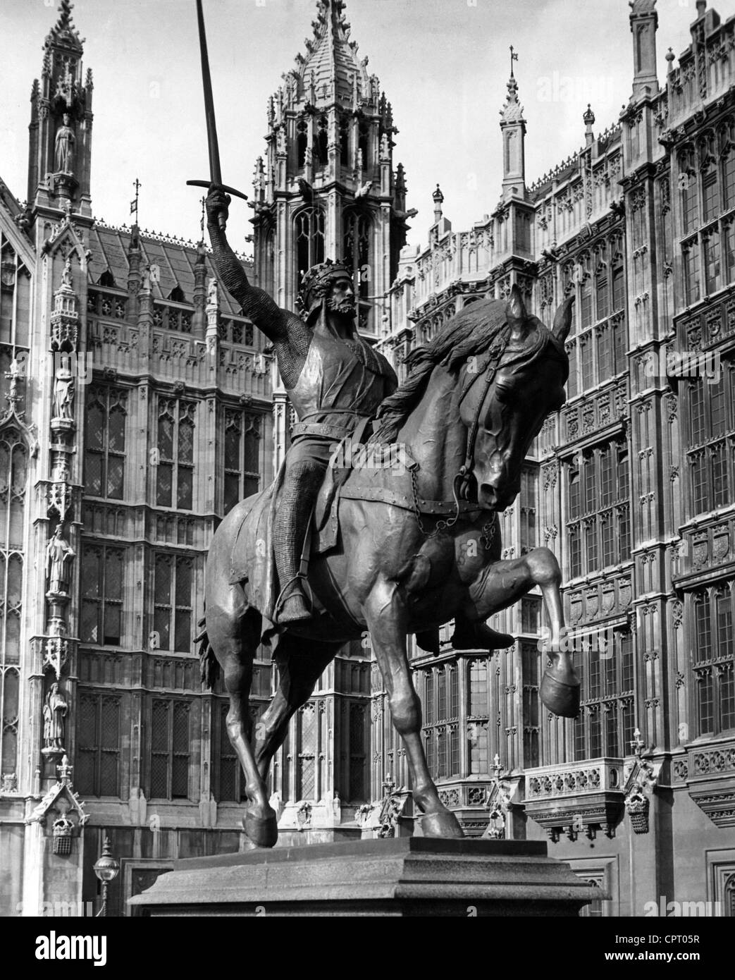 Richard I 'Lionheart', 8.9.1157 - 6.4.1199, König von England 6.6.1189 - 6.4.1199, Denkmal, Statue von Carlo Marochetti, aufgestellt 1860, Westminster Palace, London, 1950er Jahre, Stockfoto