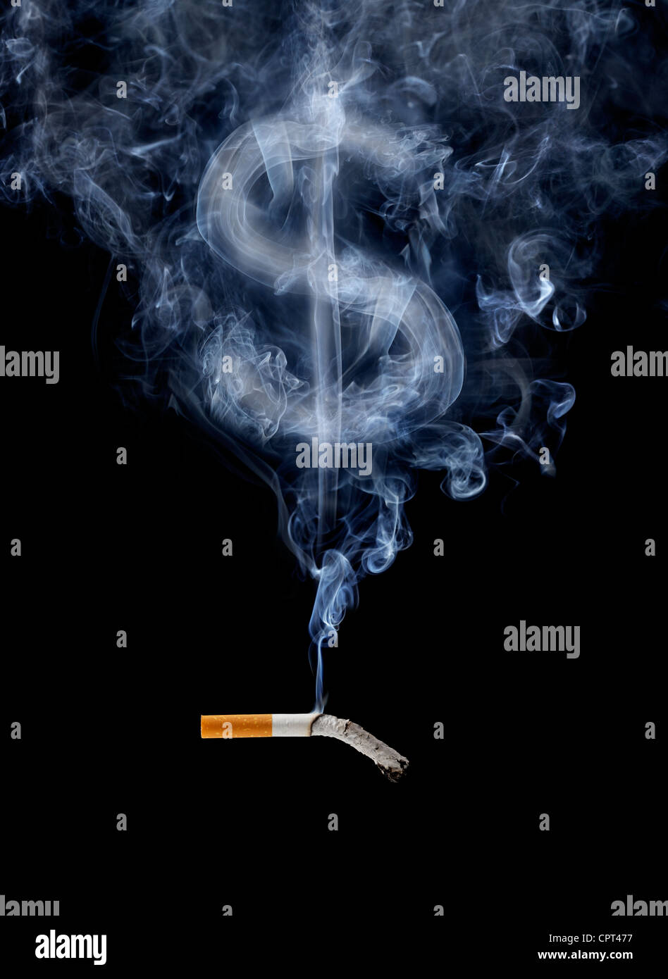 Zigarette mit Rauch, geformt wie ein Dollarzeichen. Stockfoto