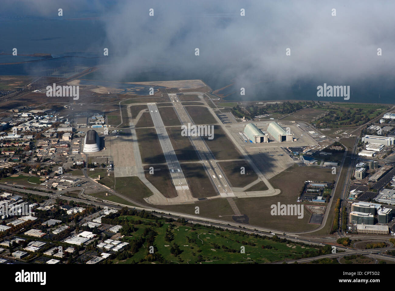 Luftaufnahme Moffett Field, Mountain View, Kalifornien Stockfoto