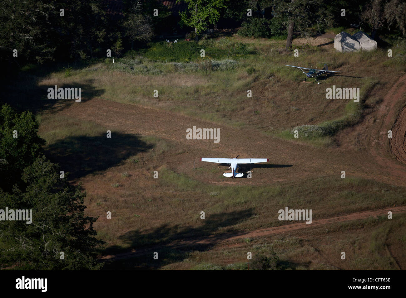 Luftaufnahme Flugzeuge privaten Landebahn Sonoma County, Kalifornien Stockfoto