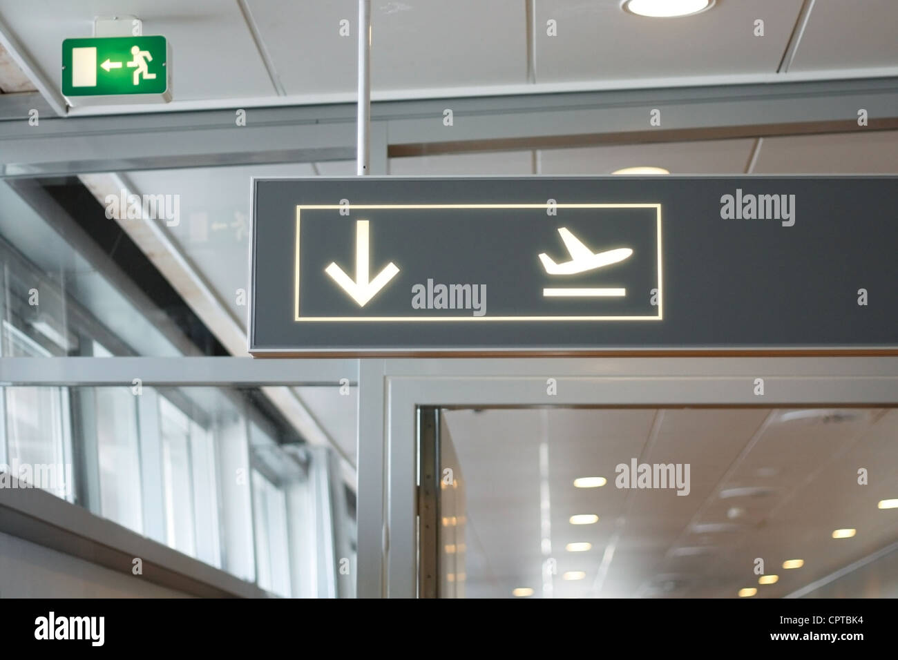 Ein Gateway in einem Flughafen Stockfoto