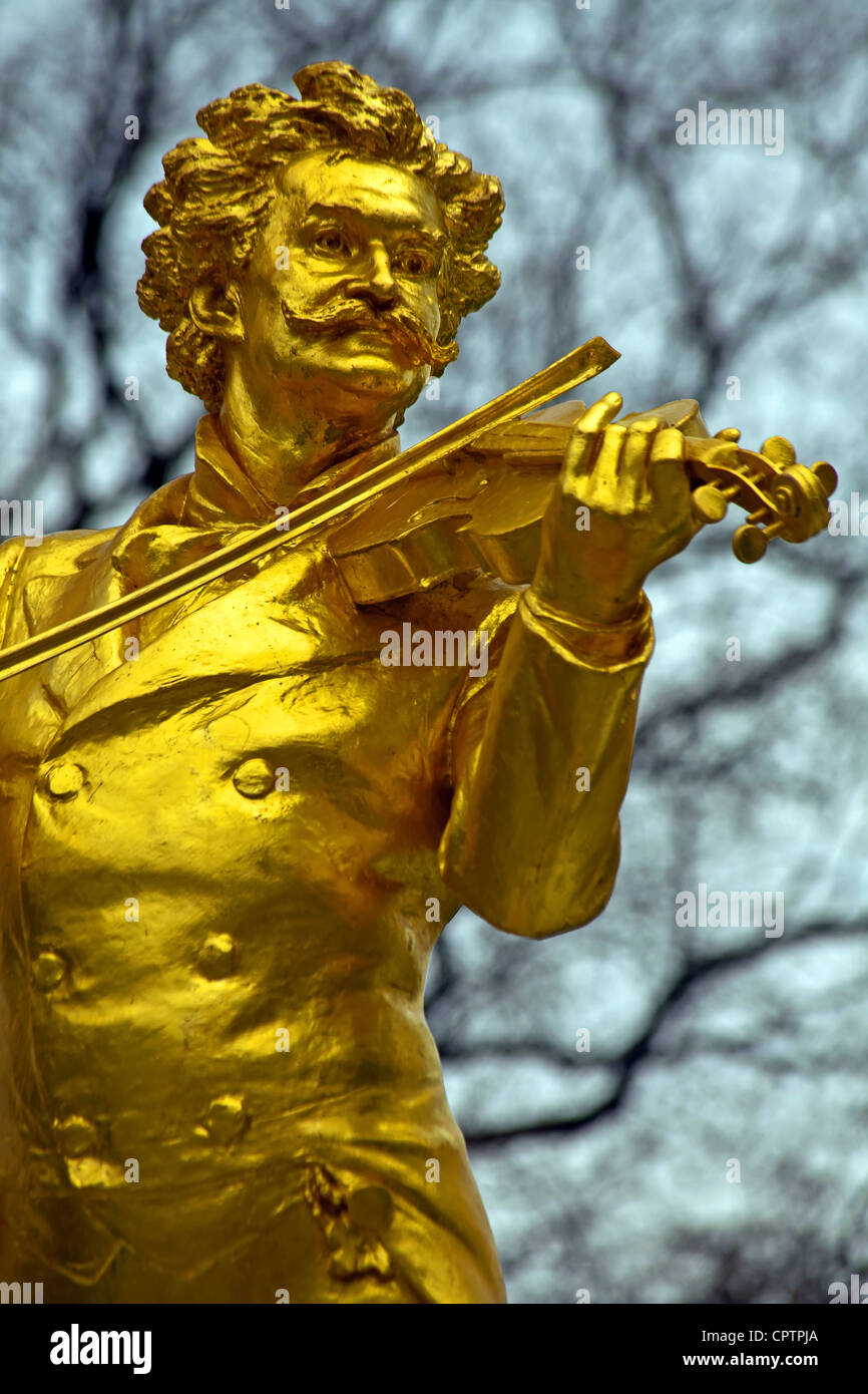 Johann Strauss-Statue in der luxuriösten-Wien, Österreich Stockfoto