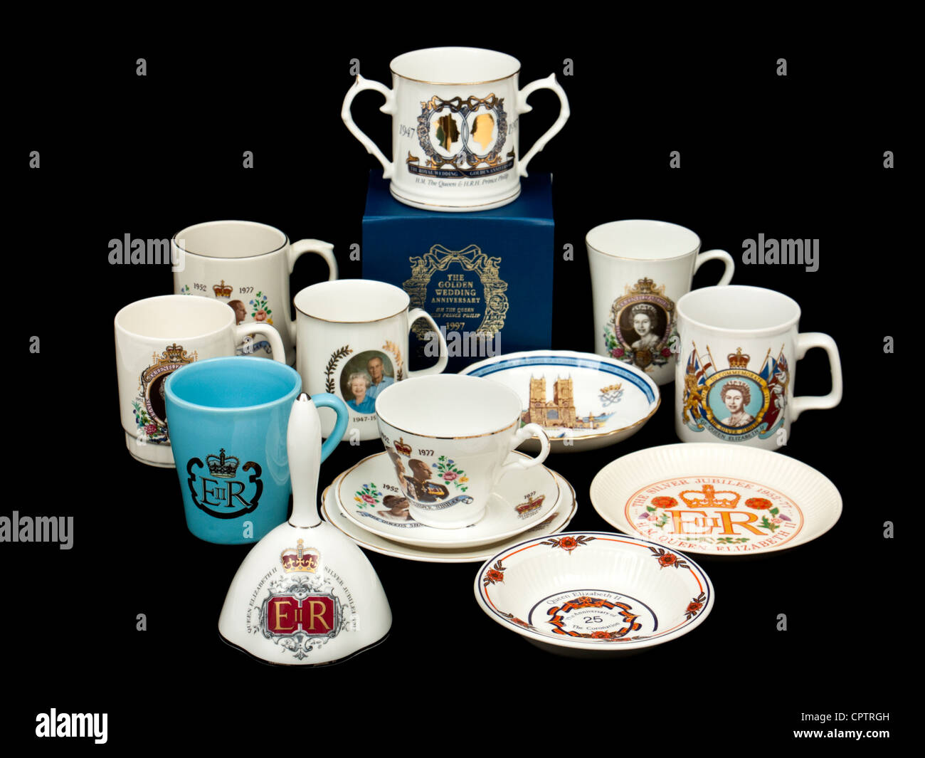 Vintage-Kollektion von Royal Keramik Souvenirs / Erinnerungsstücke (Königin Elizabeth II) Stockfoto