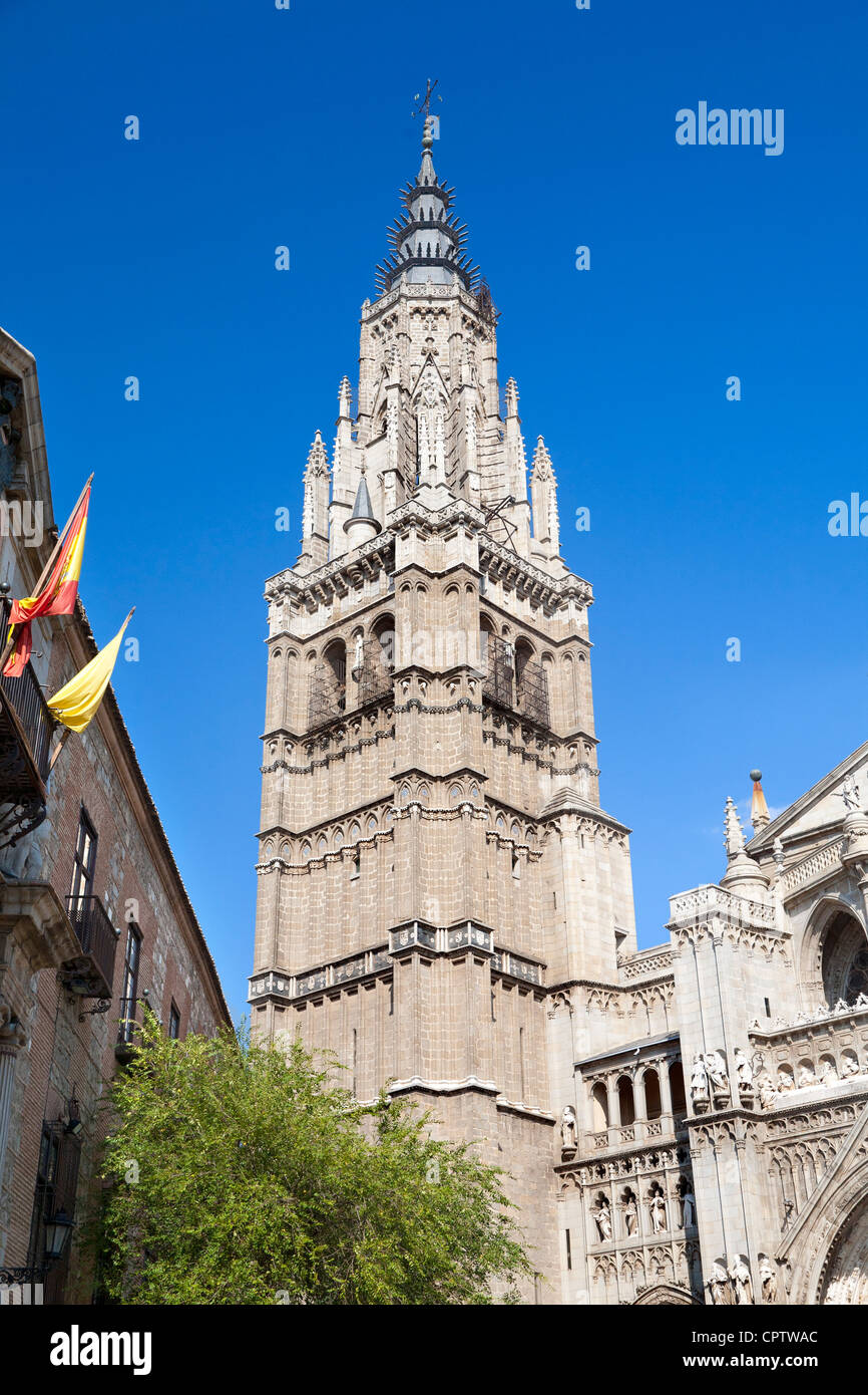 Turm der Kathedrale von Toledo Stockfoto