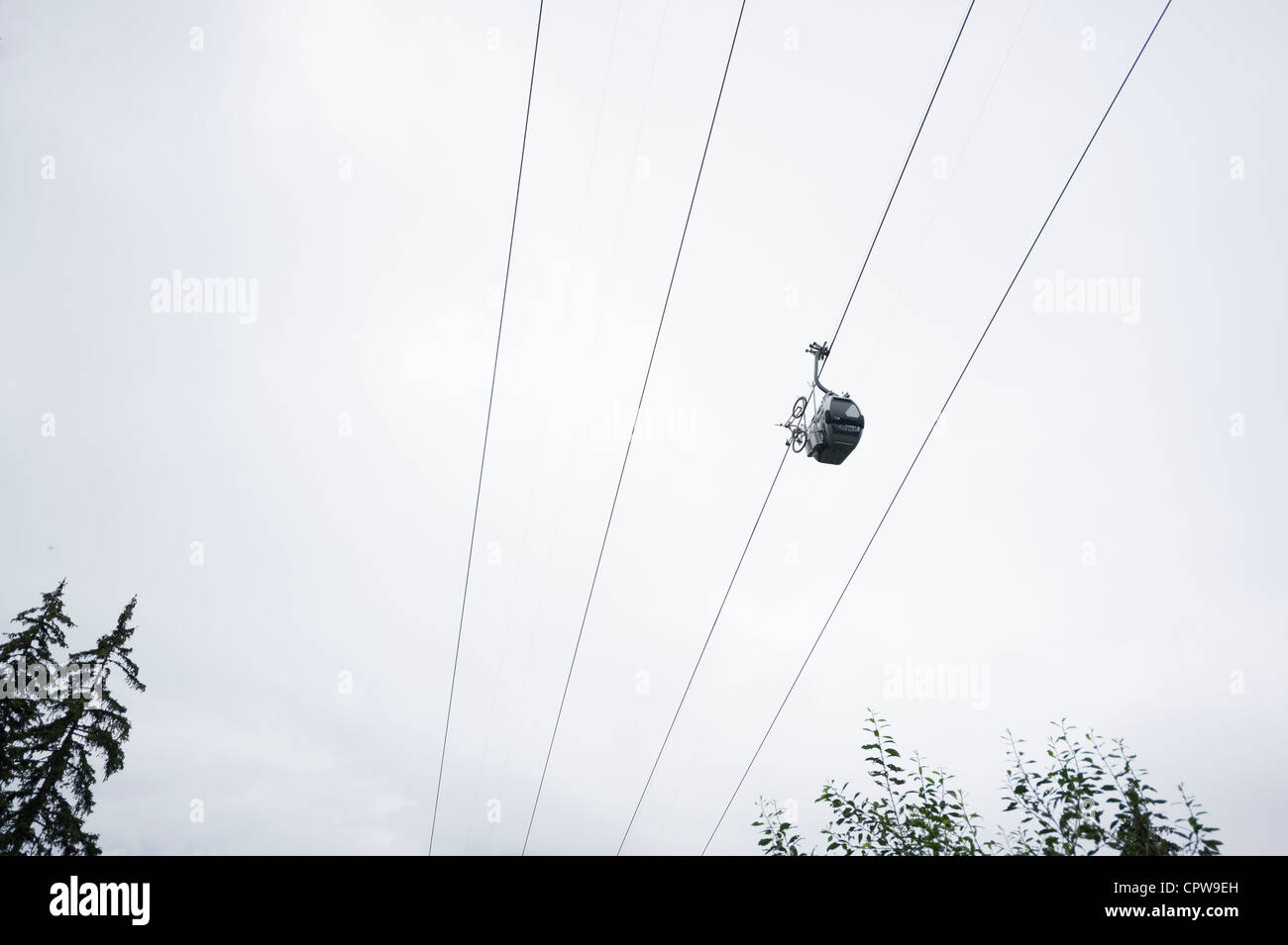 Seilbahn hoch über Verbier, Schweizer Berge, Schweiz Stockfoto