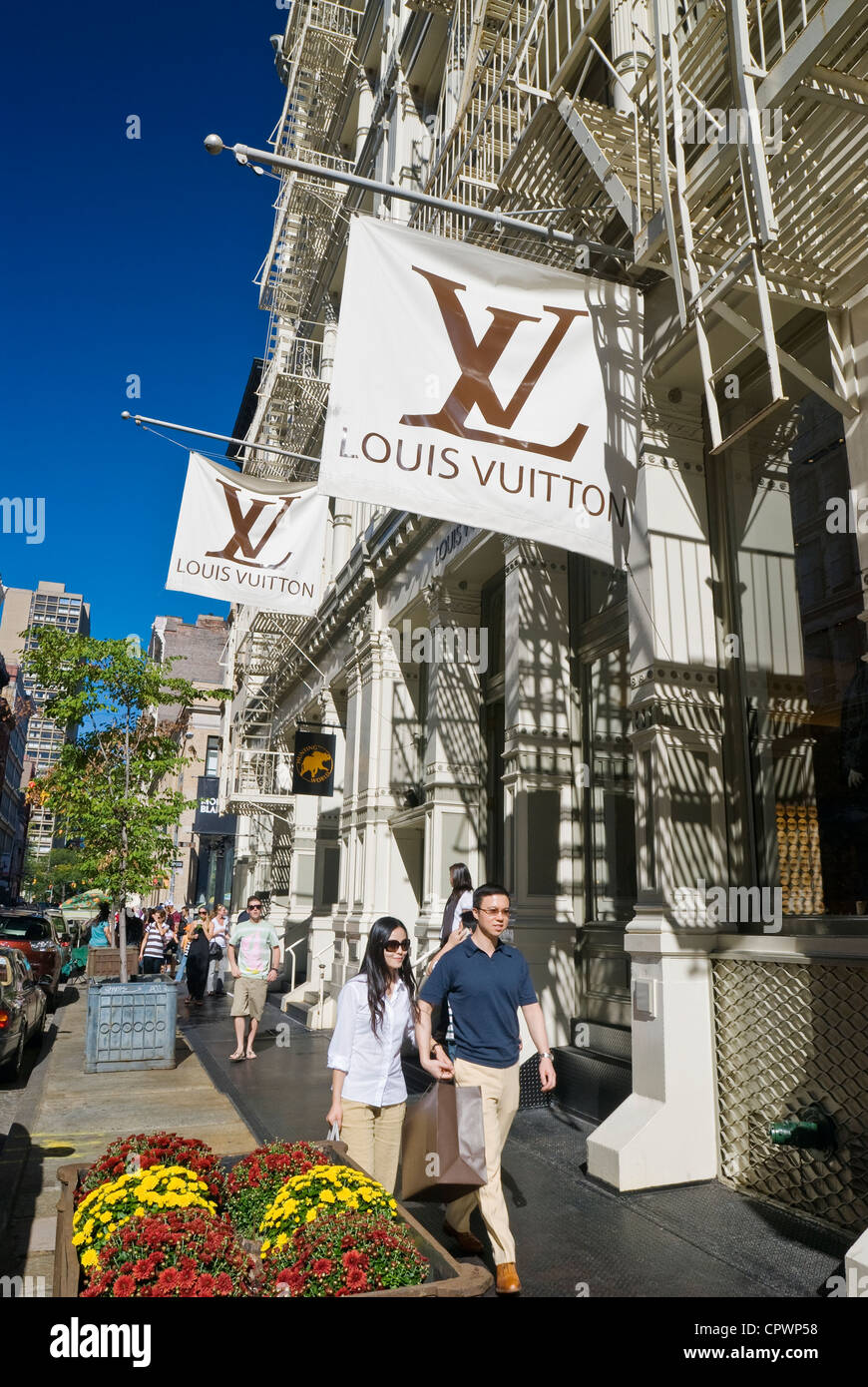 Einkaufen entlang der Greene Street im Viertel SOHO, New York City. Stockfoto