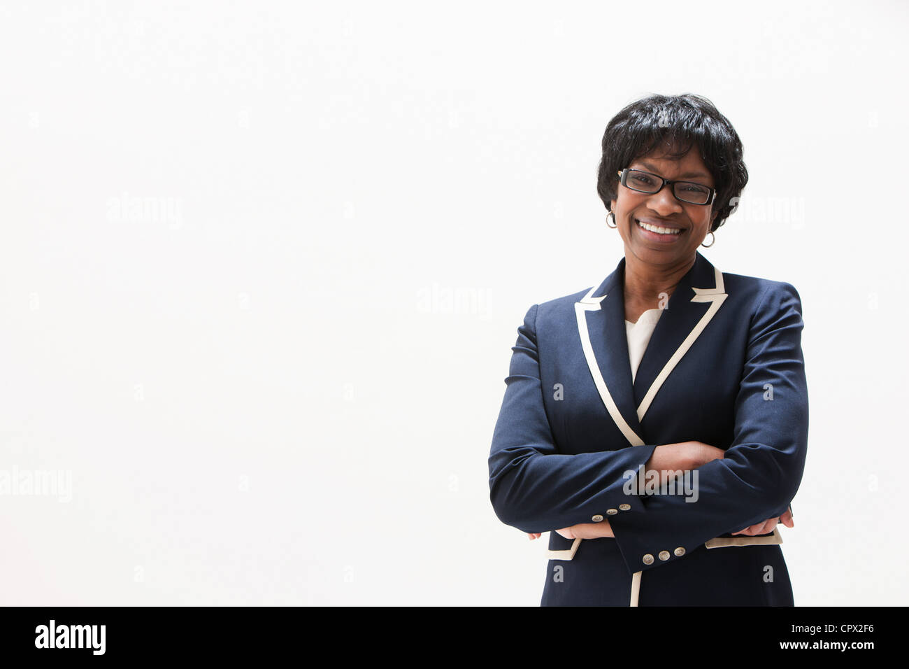 Porträt von Reifen afroamerikanischen Geschäftsfrau, Studio gedreht Stockfoto