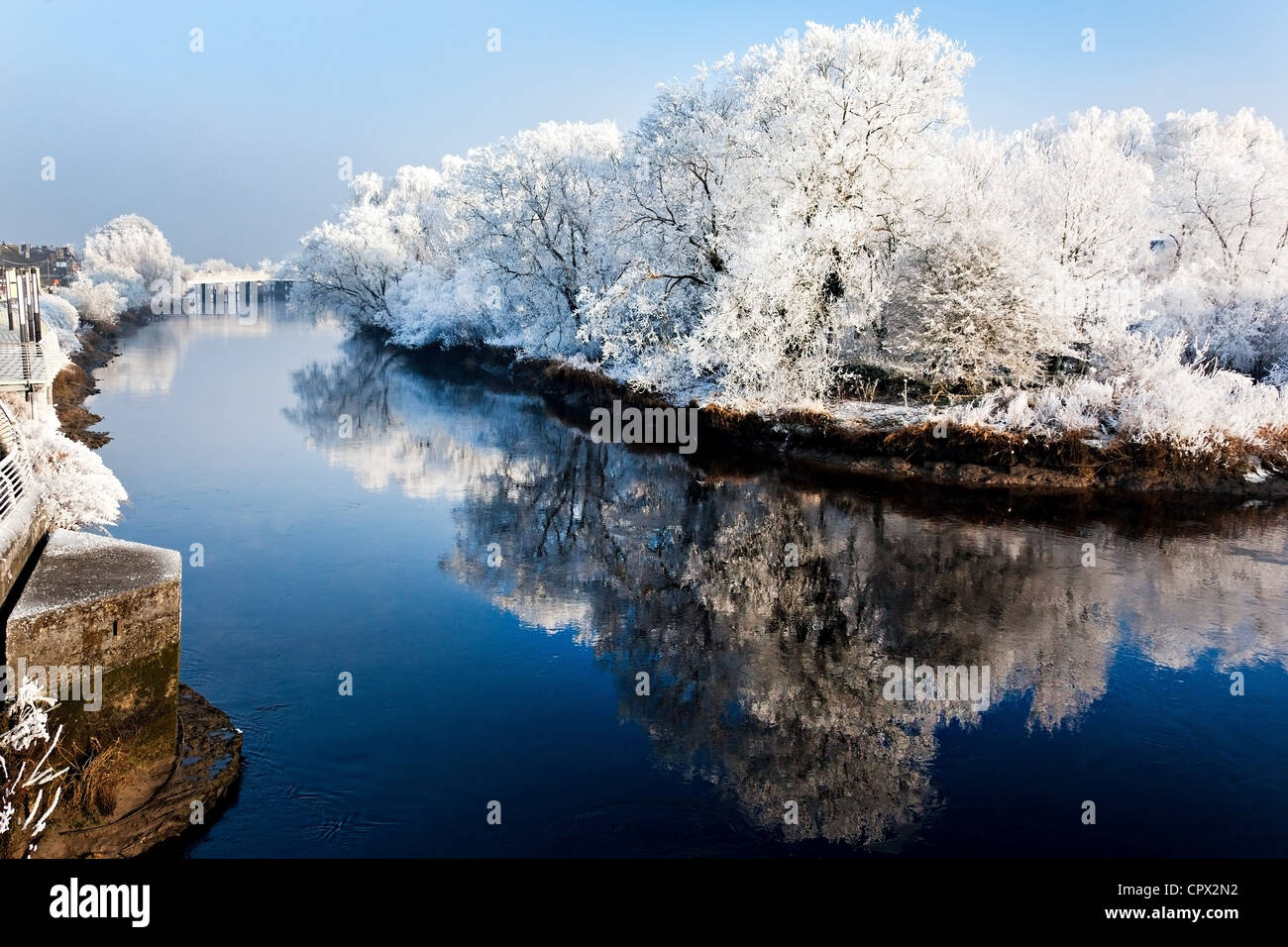 Shannon-Fluss im Winter, Munster, Limerick, Irland Stockfoto