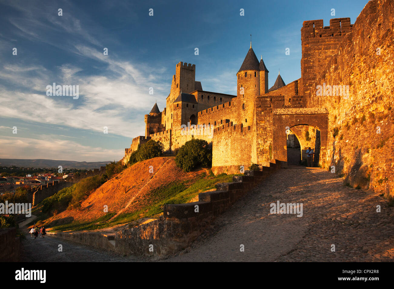 Mittelalterliche Mauern umgebene Stadt Carcassonne, Aude-Abteilung, Frankreich Stockfoto