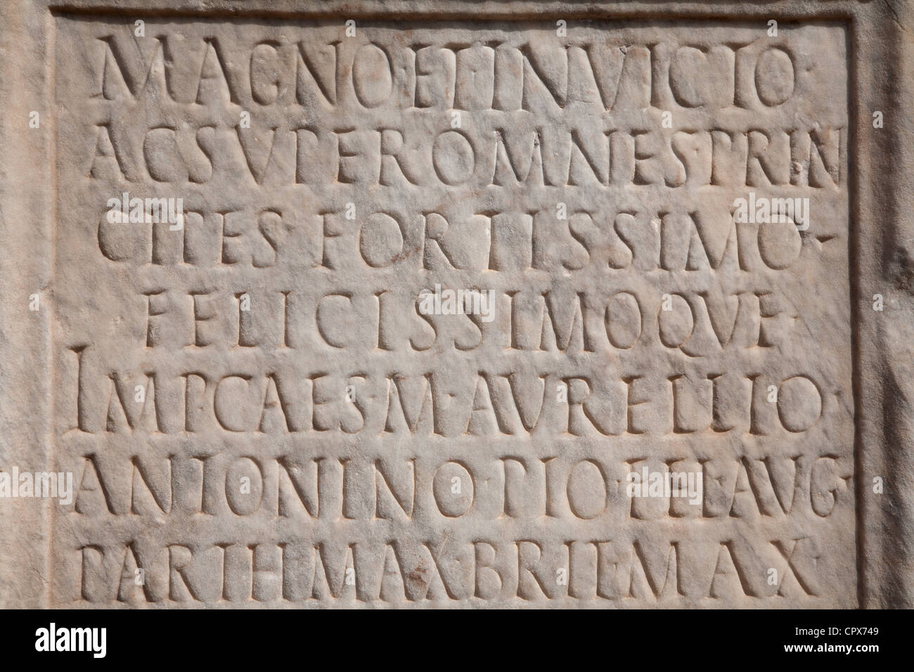 Detail Form antike Inschrift im Forum Romanum in Rom Stockfotografie