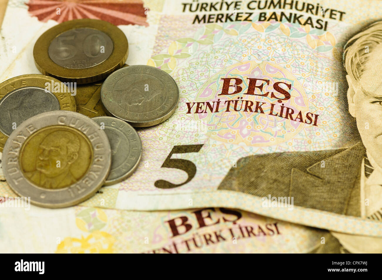 Türkische Lira-Banknoten und-Münzen Stockfoto
