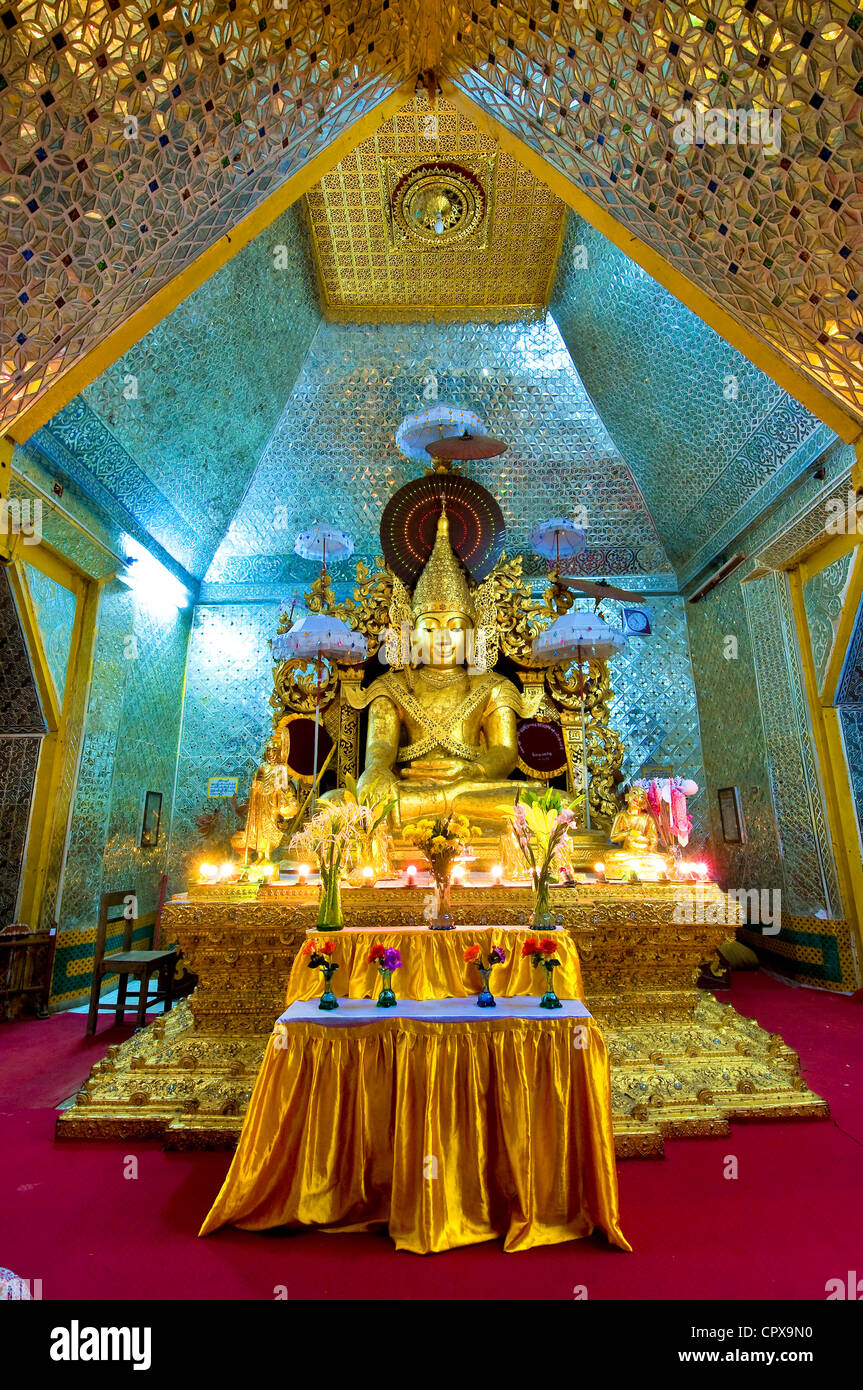 Myanmar Burma Mandalay Division Mandalay Sandamuni Pagode Buddha aus Eisen im Jahre 1802 von König Bodawpaya übertragen von Amarapura in Stockfoto