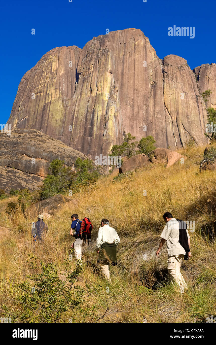 Madagaskar ehemalige Provinz von Fianarantsoa Eastern Highlands wandern in Tsaranoro-Tal Andringitra Moutain Range region Stockfoto