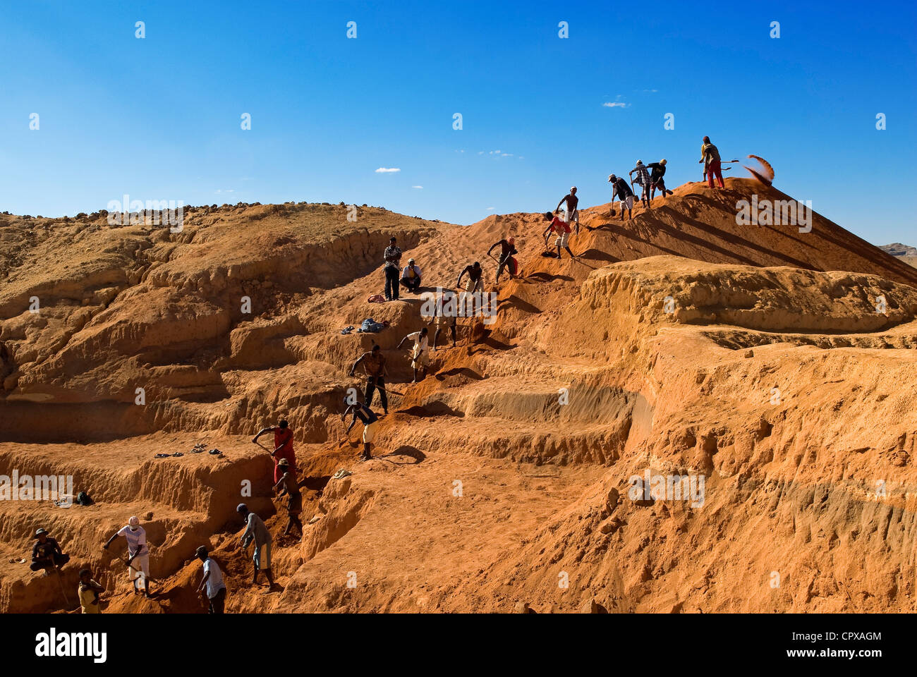 Hochland von Madagaskar ehemalige Provinz von Fianarantsoa IHorombe Region Neustadt geboren aus Saphir eilen Ilakaka mit Stockfoto