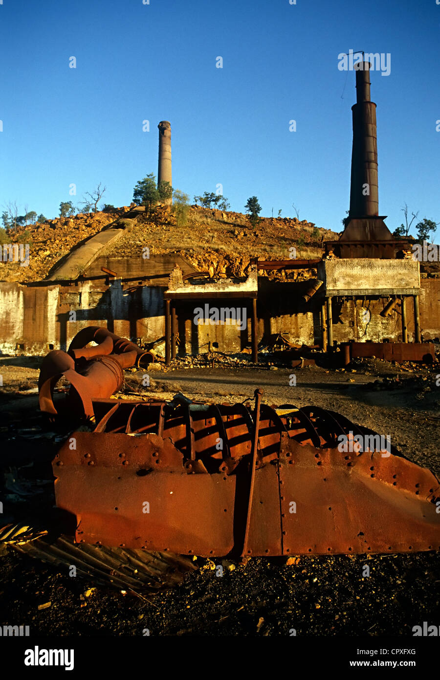 Reste von Metall, Hüttenindustrie, Chillagoe, Queensland, Australien Stockfoto