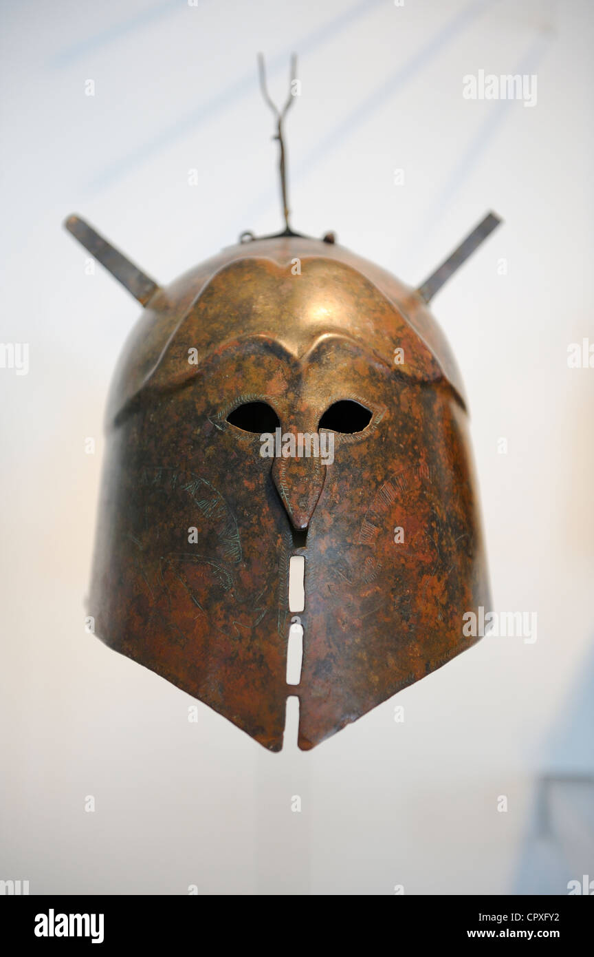 Schweiz Basel Basel Museum für alte Kunst und Sammlung Ludwig (Antikenmuseum Basel Und Sammlung Ludwig) Apuli griechischen Helm Stockfoto