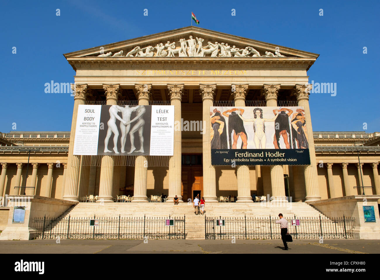Ungarn Budapest Museum of Fine Arts (Szepmuveszeti Muzeum) am Heldenplatz (Hosok Tere) von der UNESCO als Welterbe gelistet Stockfoto