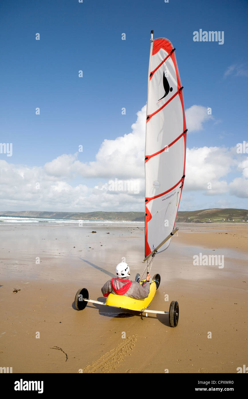 Manche, Cotentin, Frankreich, La Hague, Vauville, sand Yacht am Strand Stockfoto