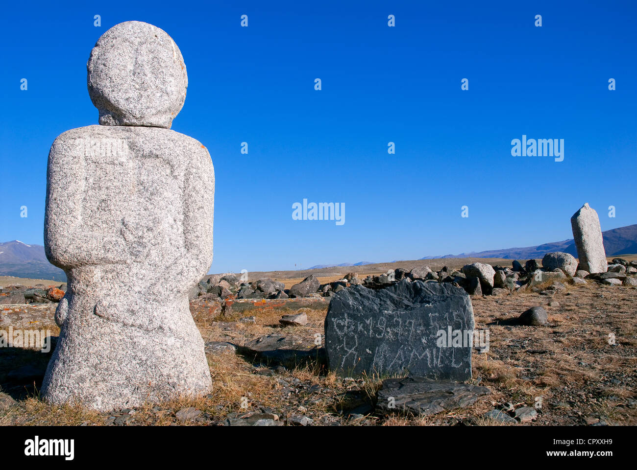 Mongolei, Bayan-Ölgii Region, Stele, einen Mann vom 4. Jahrhundert aus der Türkenzeit darstellt Stockfoto