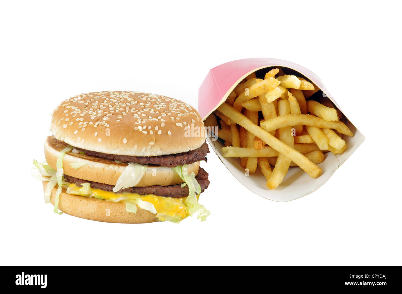 Fast-Food-Menü: Doppel-Burger und Pommes frites Stockfoto
