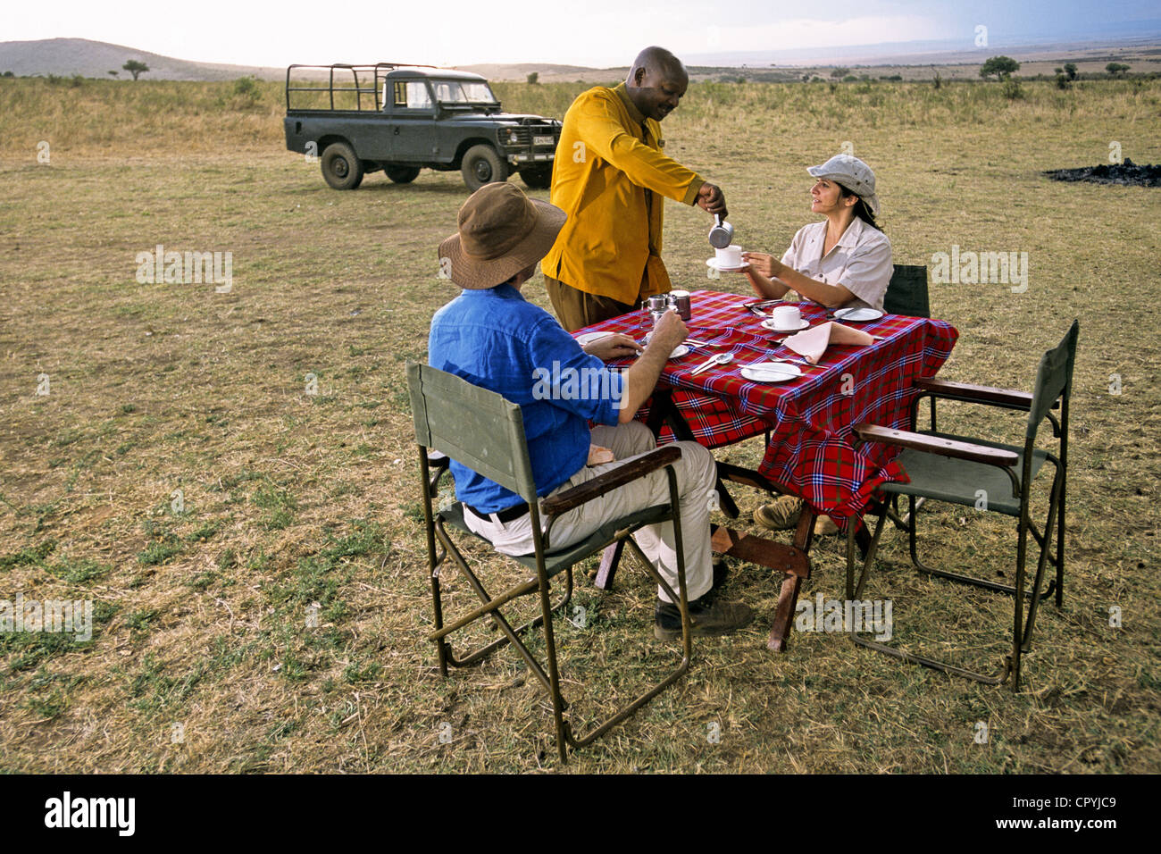 Kenia, Süd-West, Masai Mara Naturschutzgebiet, Frühstück Englisch tief in der Savanne, Out of Africa-Stil Stockfoto