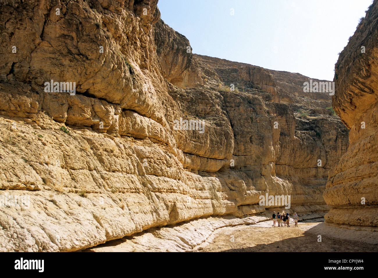 Tunesien, Mides Schluchten, in die Schlucht in der Nähe der algerischen Grenze, hikkers Stockfoto