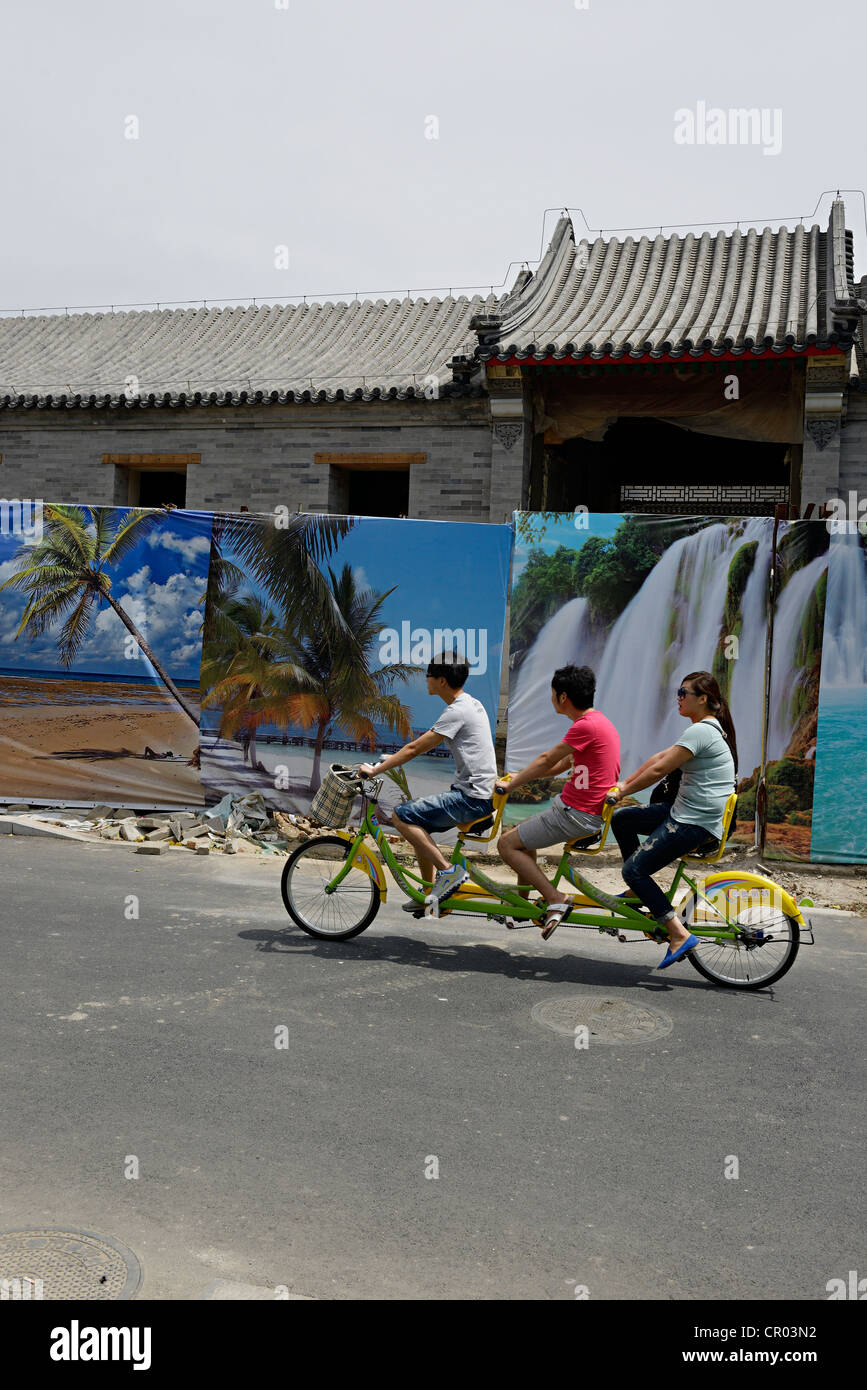 Dreirad in der Nähe von See Behai in Peking china Stockfoto