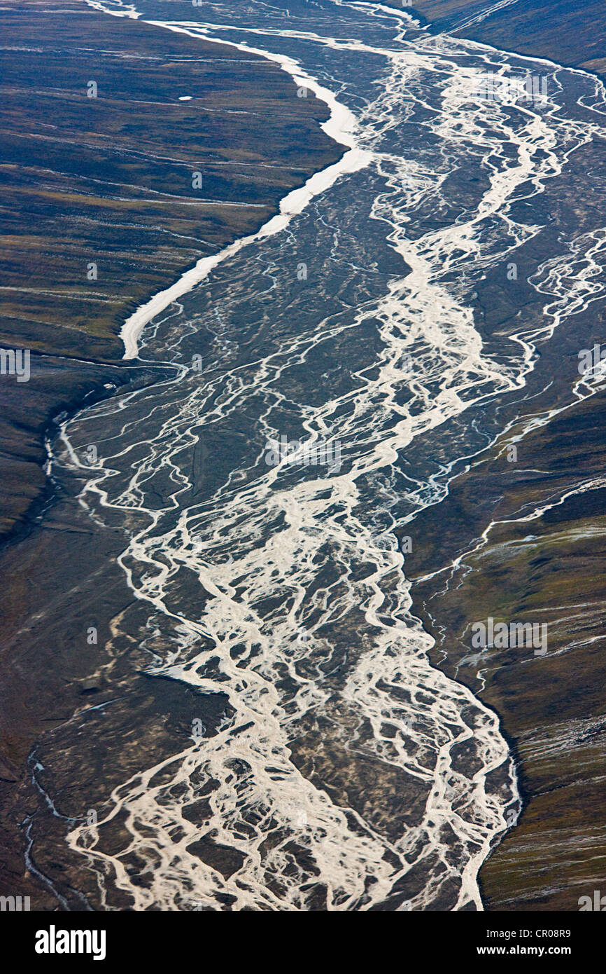 Muster des Gletscherwassers gehen bis ins Tal, Spitzbergen, Norwegen Stockfoto