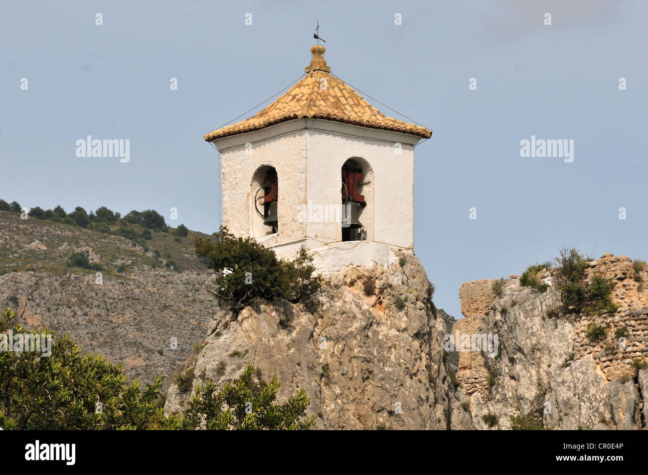 Turm des Castillo de San José, Guadalest, Costa Blanca, Spanien, Europa Stockfoto