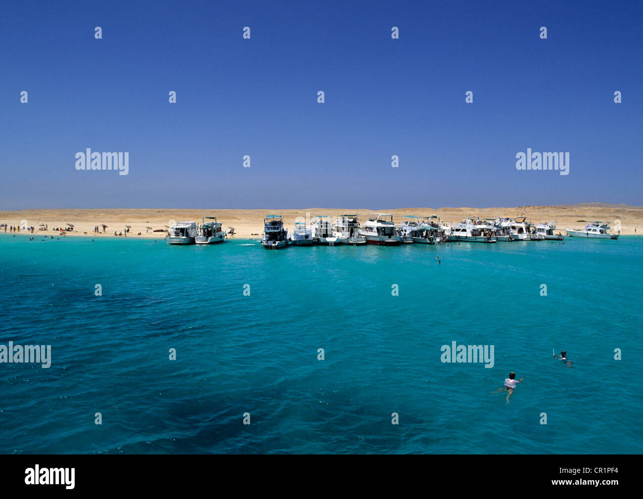 Ägypten, Rotes Meer, Hurghada, Taucher Boote Stockfoto