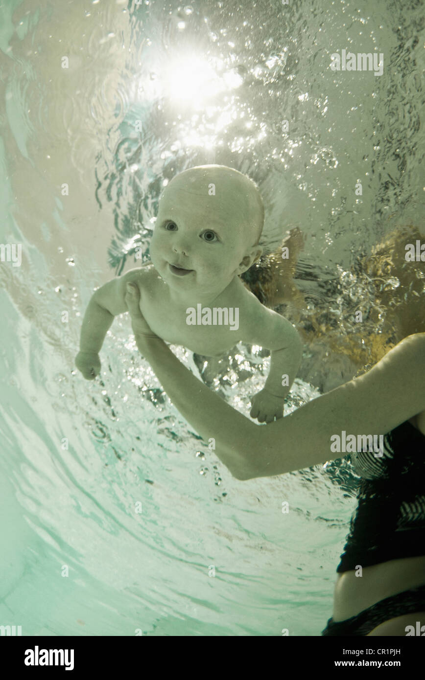Baby Unterwasser Stockfotos und bilder Kaufen Alamy