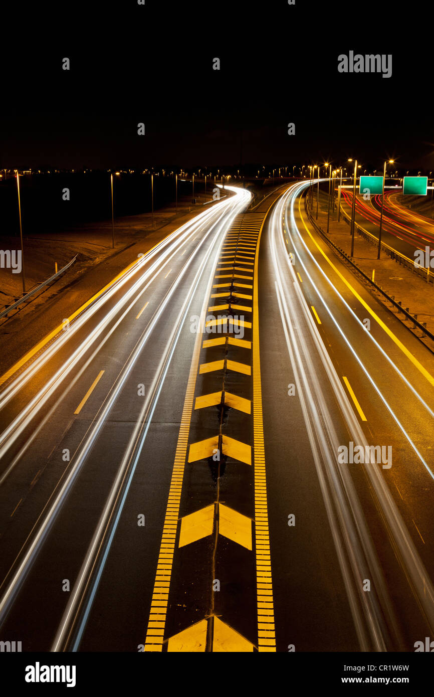 Time-Lapse Blick auf Verkehr auf der Autobahn Stockfoto