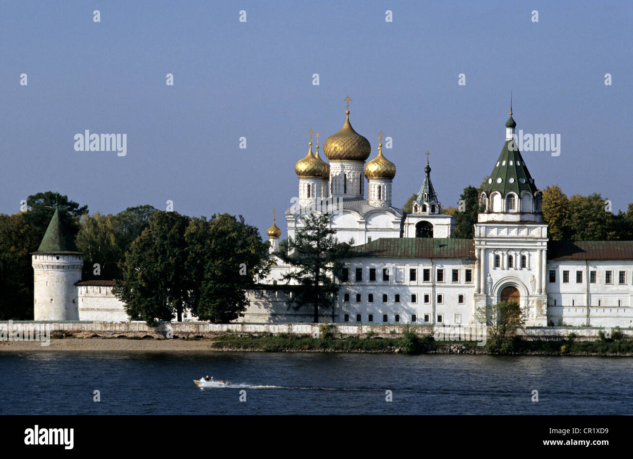 Russland, Kostroma, historische Stadt des Goldenen Rings, Ipatjew (St Hypathius) Kloster gehörende Dreifaltigkeits-Kathedrale auf der Stockfoto