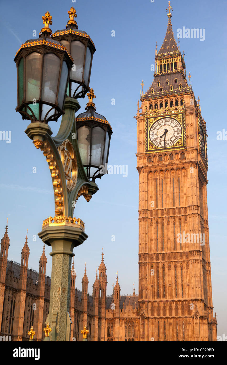Laterne der Westminster Bridge und Big Ben 3 Stockfoto