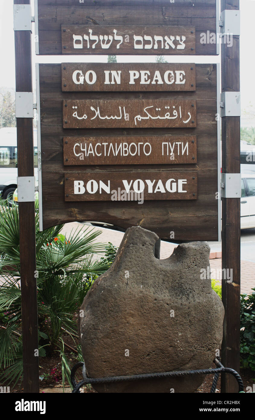 Abschied von schwarzen Brettern von einem Touristenhotel "Bon Voyage" Stockfoto