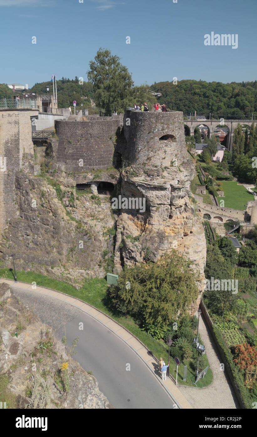 Gesamtansicht der Kasematten du Burgwall Bock, Stadtteil der Stadt Luxemburg, Großherzogtum Luxemburg. Stockfoto