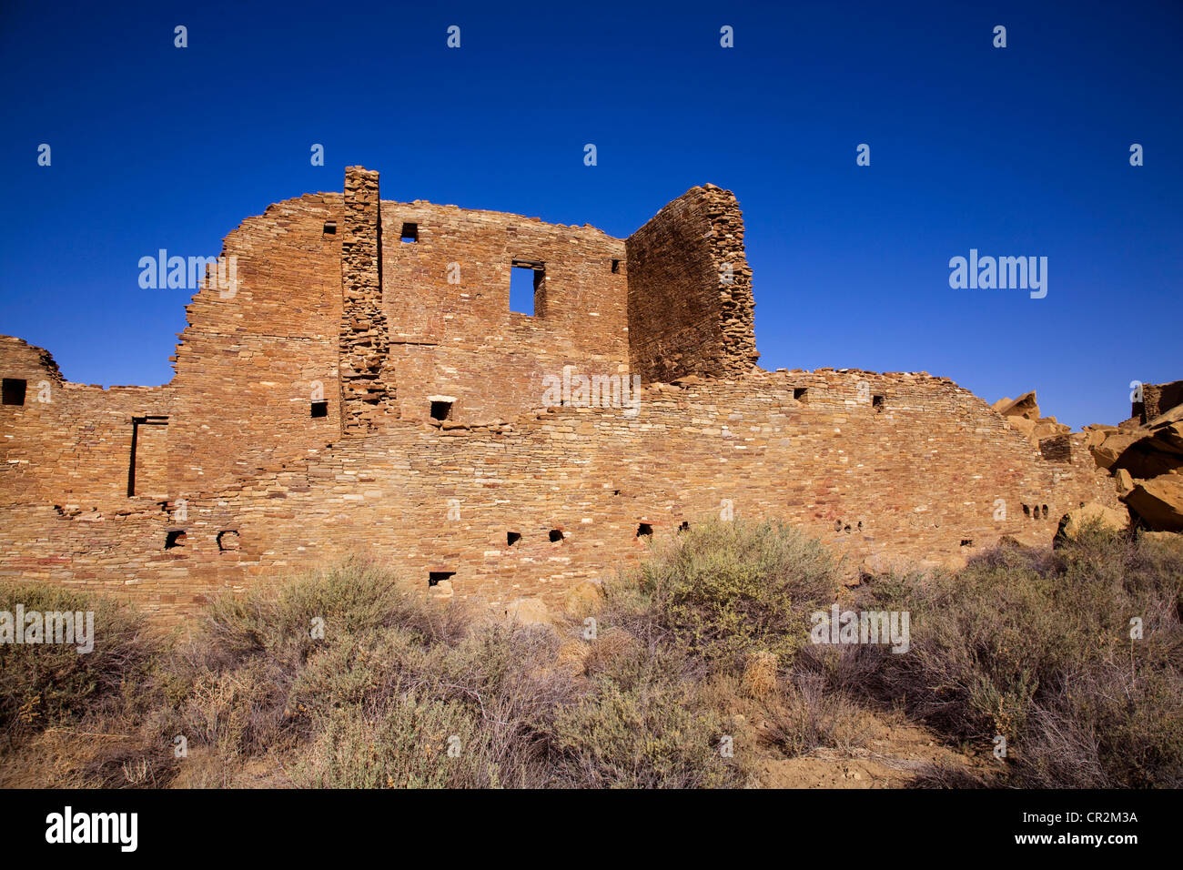 Die Sandsteinmauern des großen Hauses Anasazi Pueblo Bonito, Chaco Canyon National Historical Park, New-Mexico Stockfoto