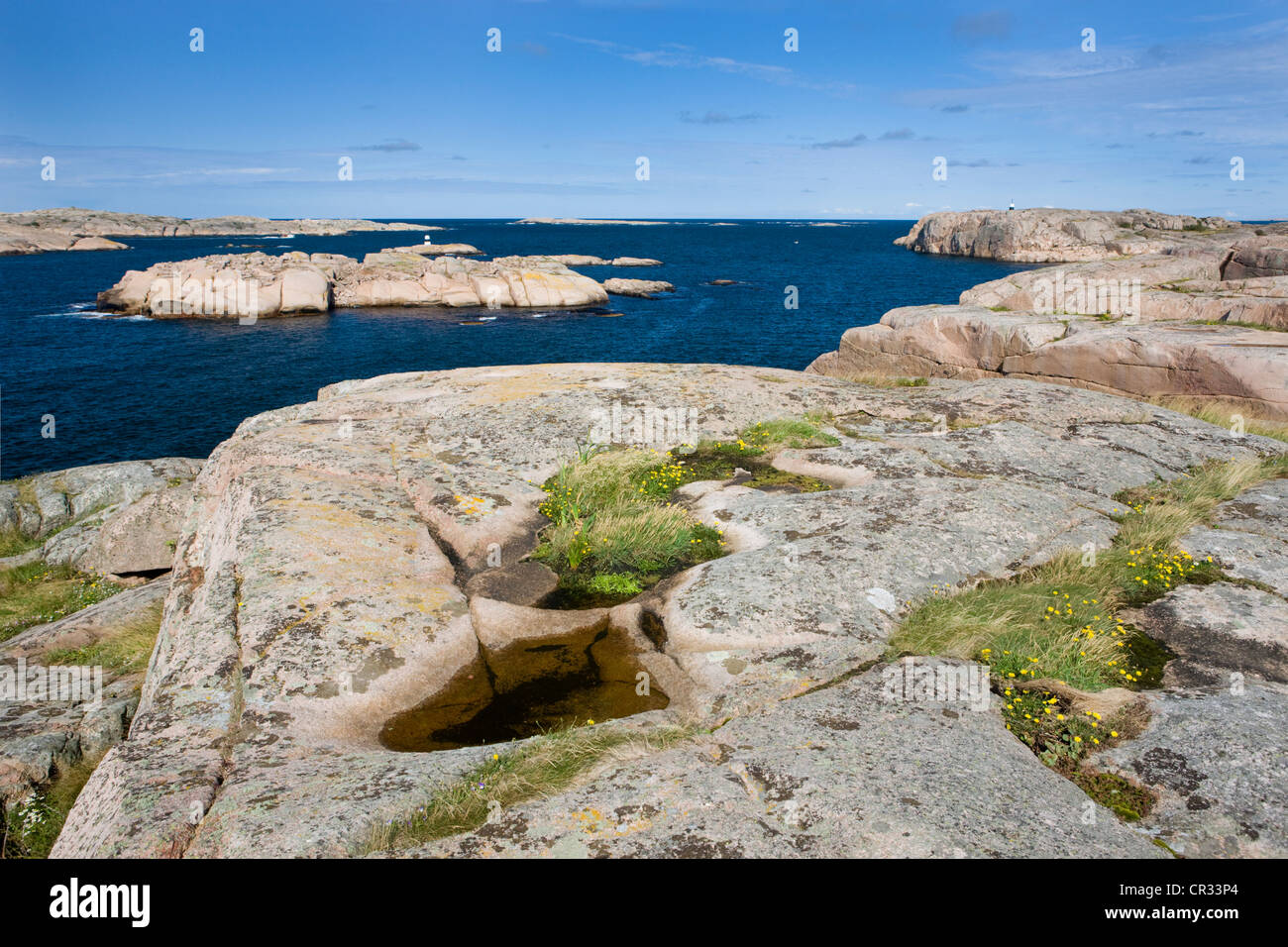 Archipel an der Küste in der Nähe von Smoegen, Schweden, Skandinavien, Europa Stockfoto