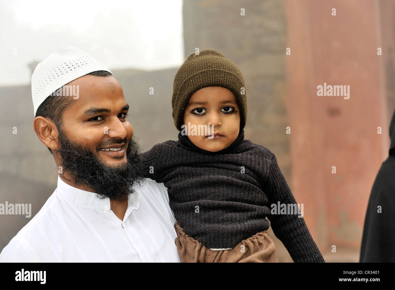 Indische Vater und Sohn, Porträt, Delhi, Nordindien, Indien, Asien Stockfoto