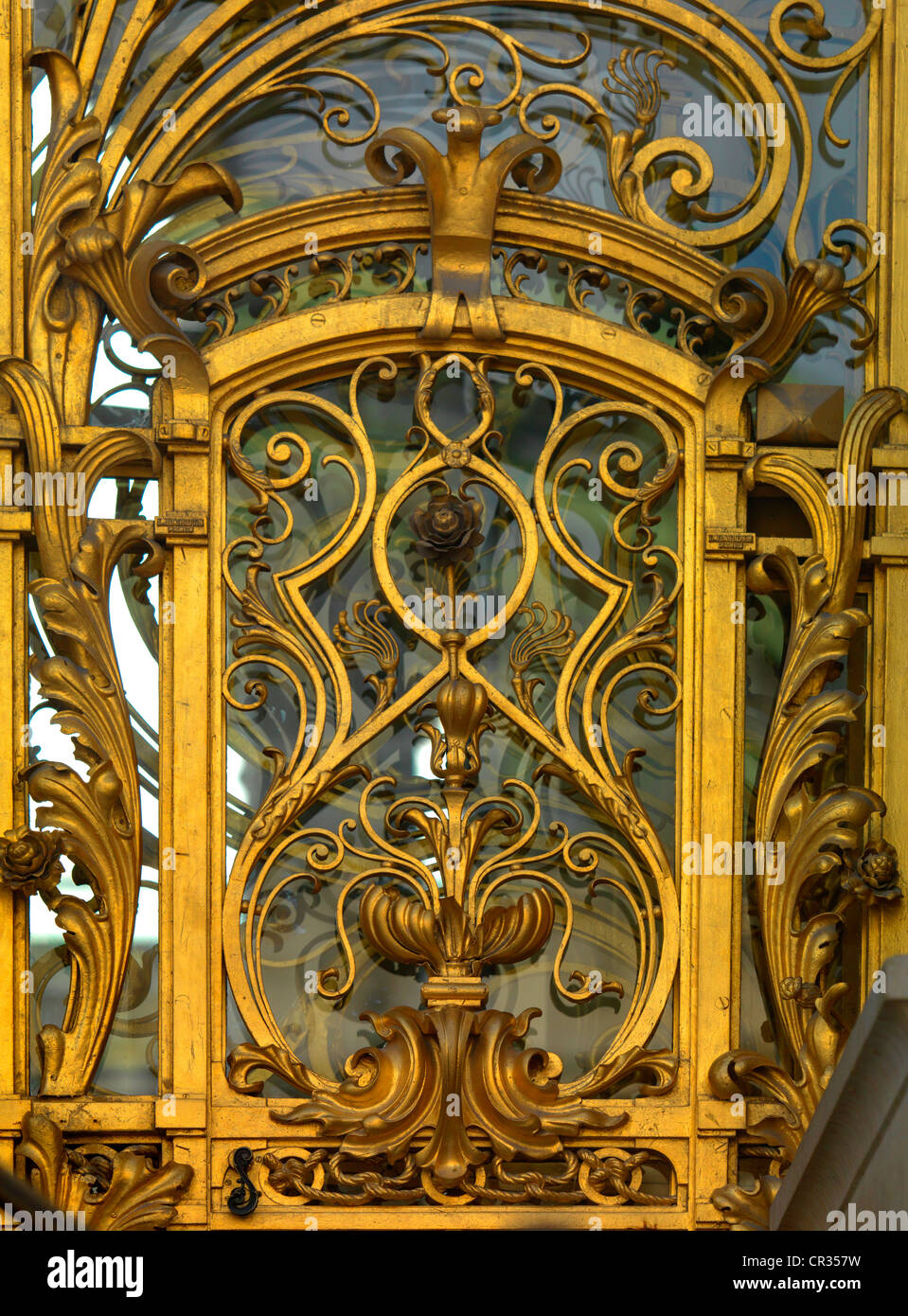 Frankreich Paris Detail an den Eingangstoren, dem Petit Palais Stockfoto