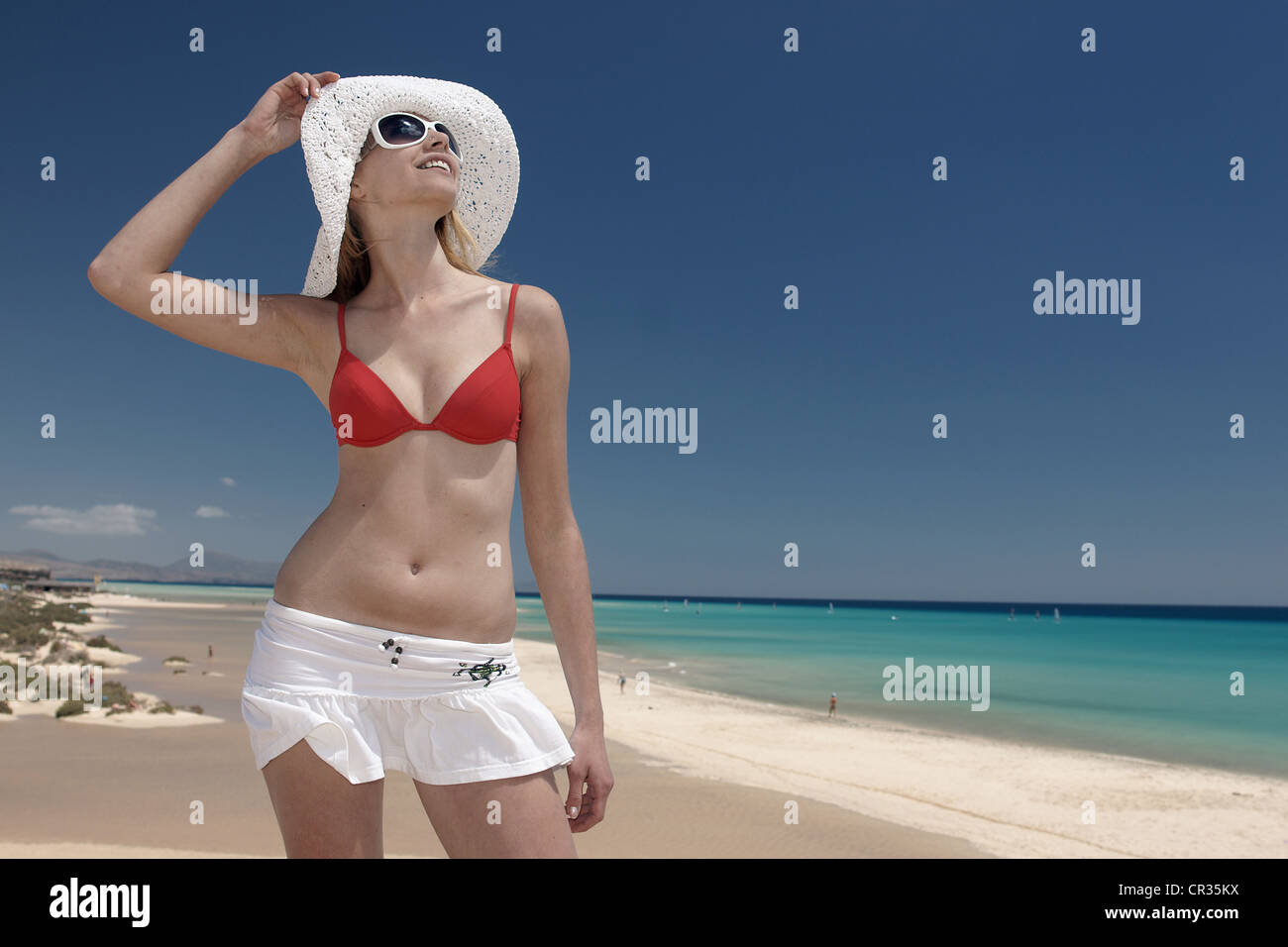 Frau, Strand Playa de Sotavento, Fuerteventura, Kanarische Inseln, Spanien, Europa Stockfoto