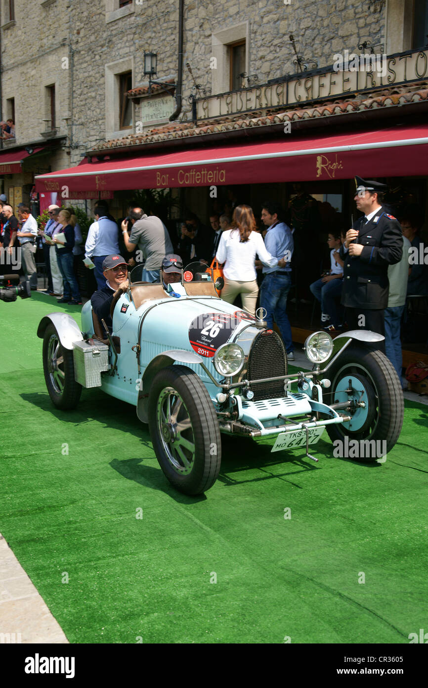 Bugatti Typ 35 A 1926, beginnend mit der Nummer 26, Kyoto Takemoto, Junko Takemoto, Oldtimer-Rennen, Mille Miglia oder 1000 Miglia Museum Stockfoto