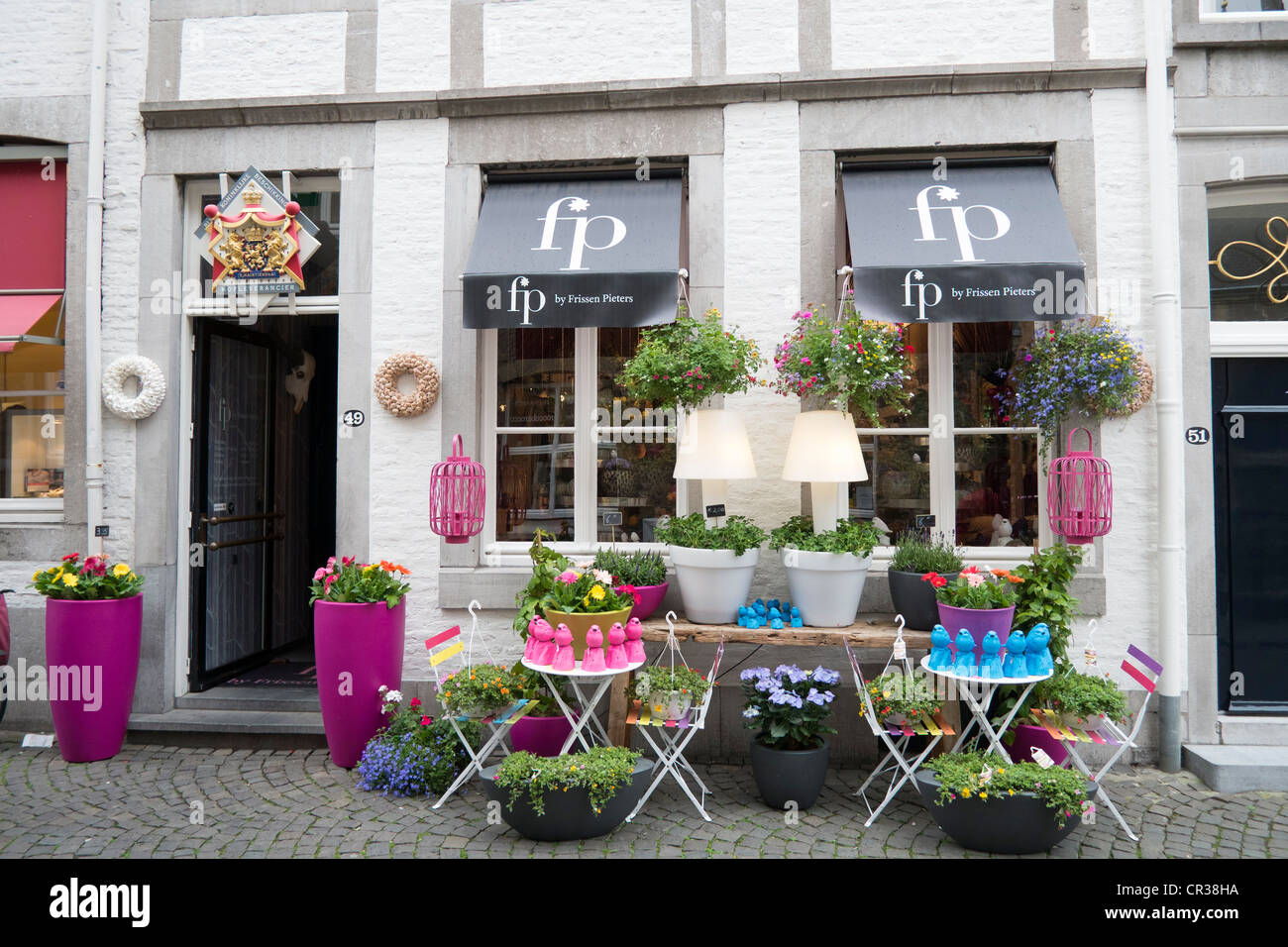 Attraktive Shops in historischen Stadt Maastricht in den Niederlanden Stockfoto