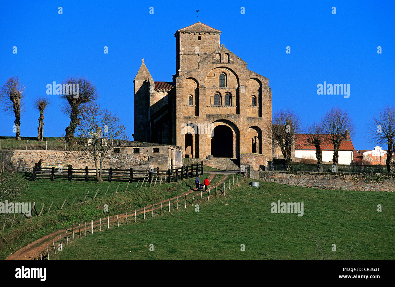 Frankreich, Allier, Châtel-Montagne, romanische Kapelle Stockfoto