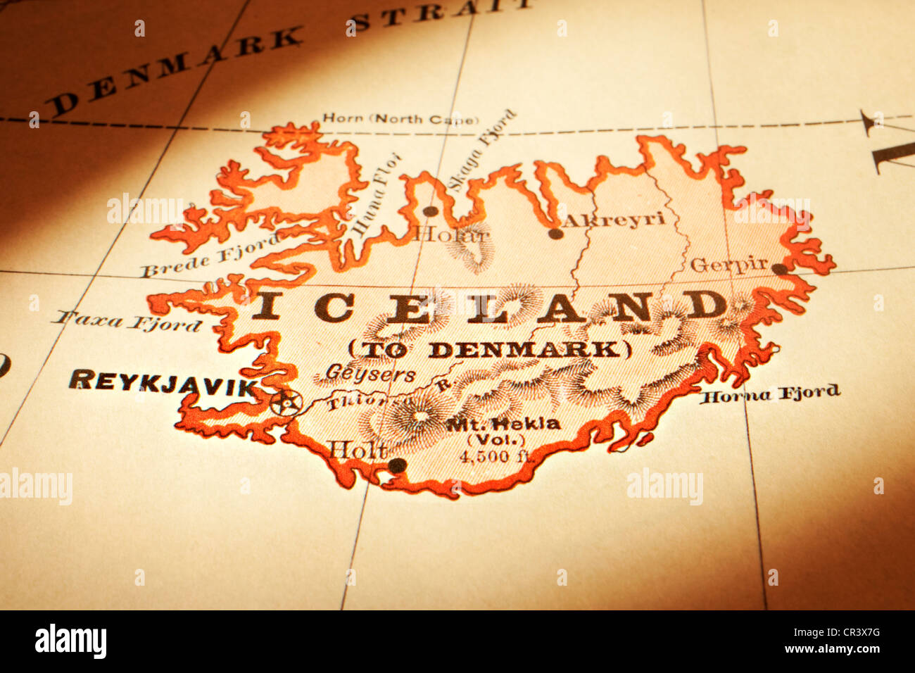 19. Jahrhundert-Karte von Island, Reykjavik und Hekla im Mittelpunkt. Stockfoto